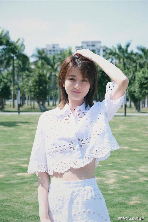 娱乐吃瓜酱围巾,时尚潮流与明星同款的跨界魅力